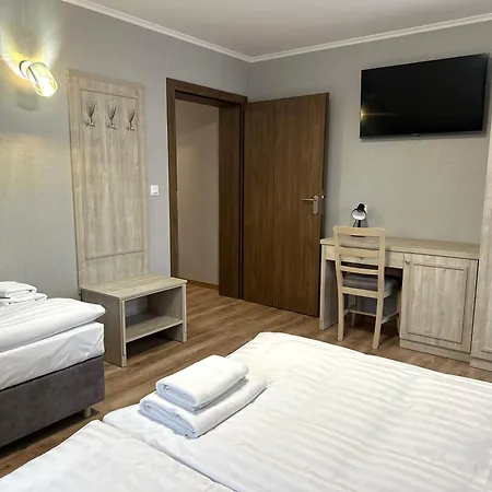 Karczma U Jakuba Hostel Domaniow