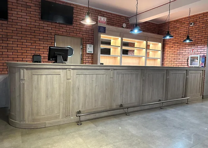 Karczma U Jakuba Hostel *