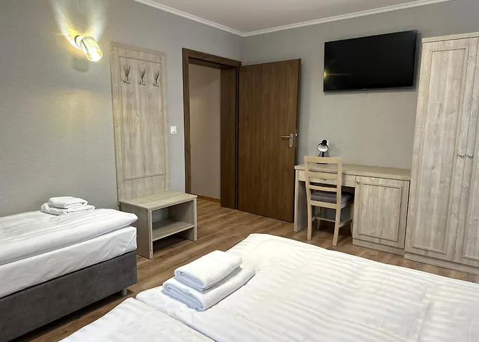 Karczma U Jakuba Hostel Domaniow